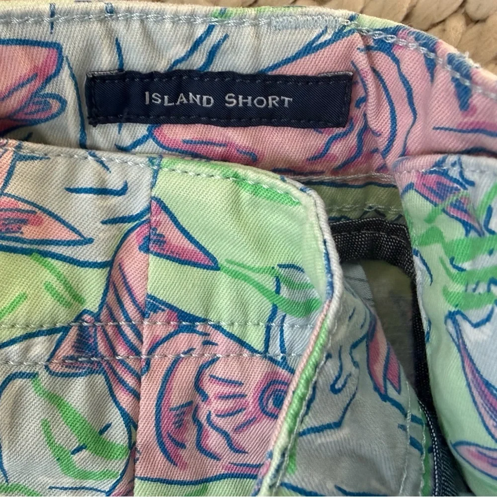 VINEYARD VINES Bonefish Island Short Coastal Fish Print Shorts Mens Size 28 EUC